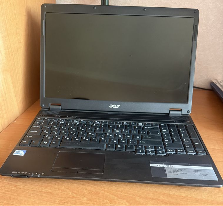 : Ноутбук Acer Extensa 5235 на Windows XP