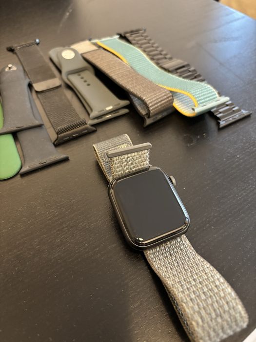 Apple Watch SE 32 GB