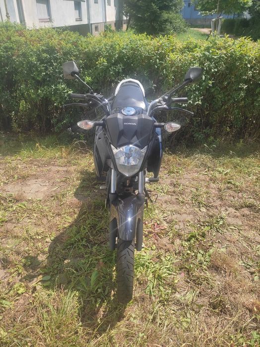 Honda CBF 125 – An 2017, 29.382 km, ideală A1 (16 ani), stare foarte bună