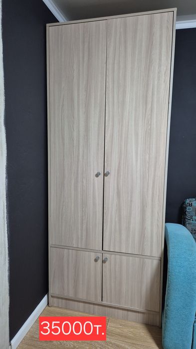 комод , прихожая