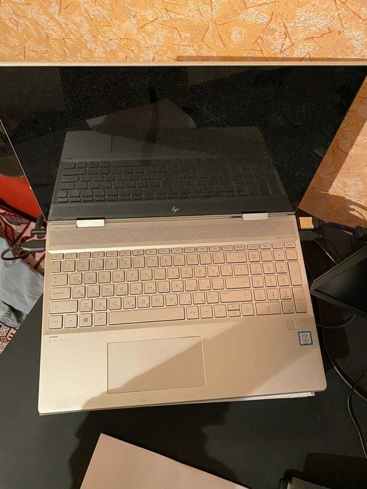 Продам Ноутбук HP Envy