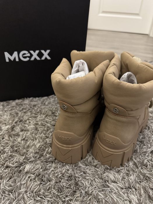 Бежови Боти Mexx