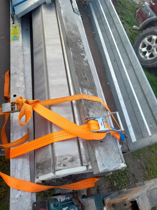 Vând ușă rulantă