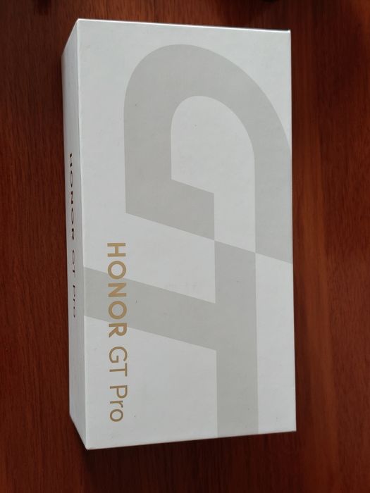 Продаю Honor GT PRO