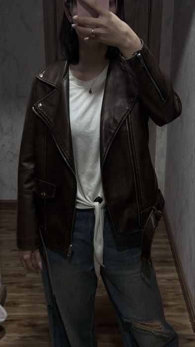 Кожанка косуха в идеальном состоянии