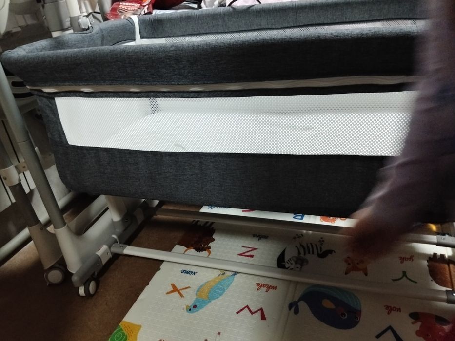 Продам детский электроманеж