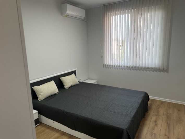 Дава се под наем Тристаен апартамент в София, Изток - 107 кв.м за 700 € - Снимка #3