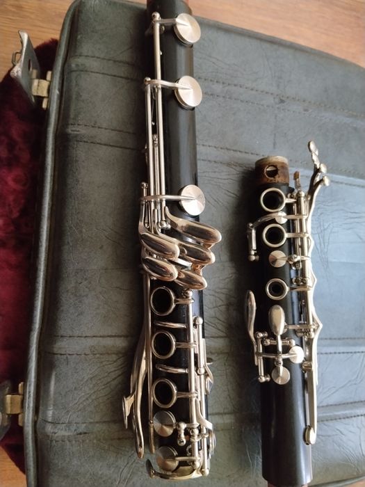 Кларинет Amati (пълен бьом)