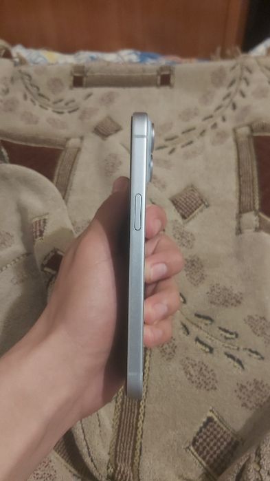 iPhone 15 128...