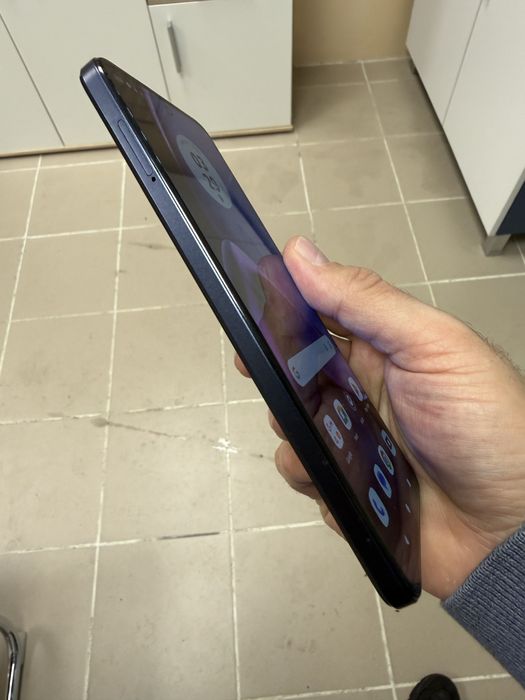 Motorola G84 5G 12/256gb - отлична