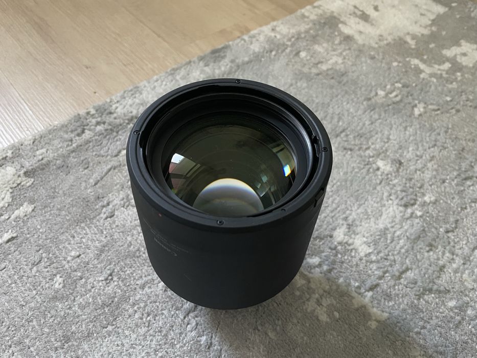 Объектив Canon RF 135mm