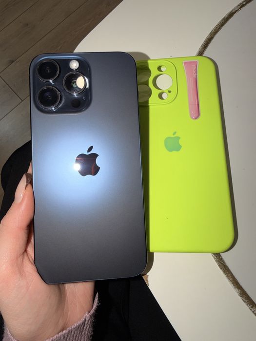 Продам  Айфон 15 Pro Max 256Гб