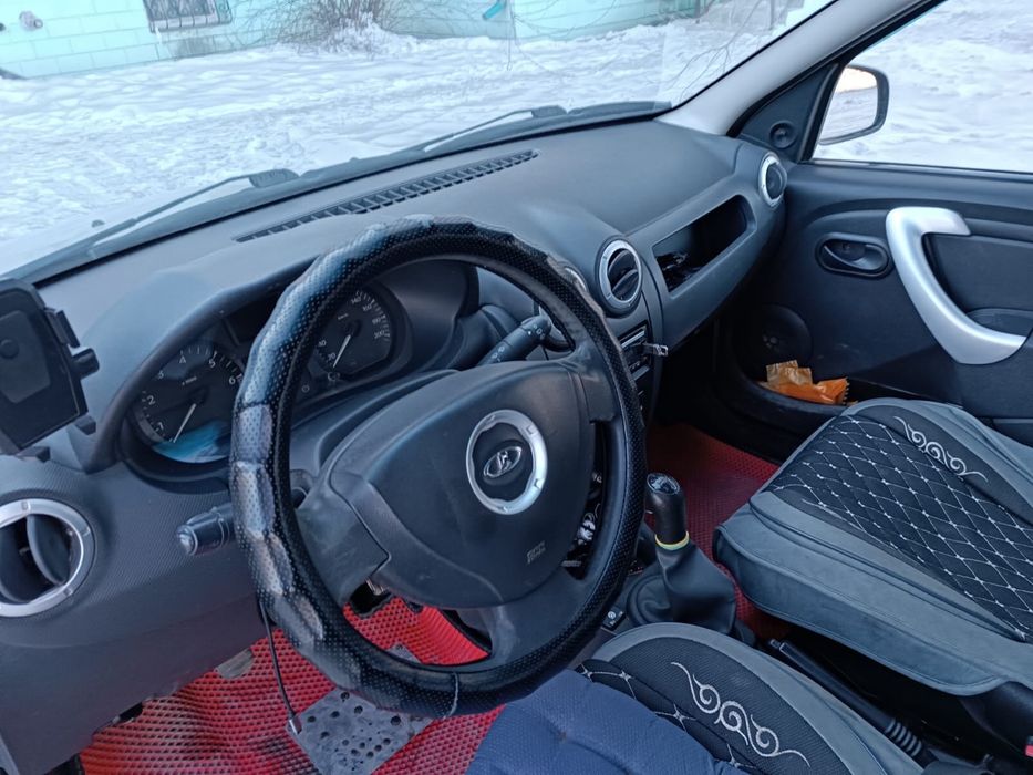 Продам лада ларгус 8 кл рено