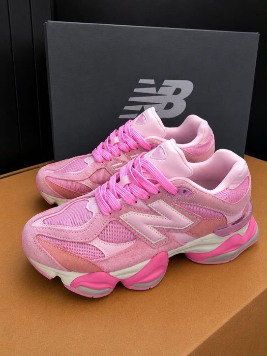 Adidasi NewBalance Femei