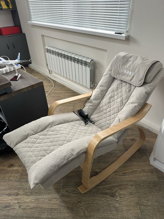 Кресло качалка массажор