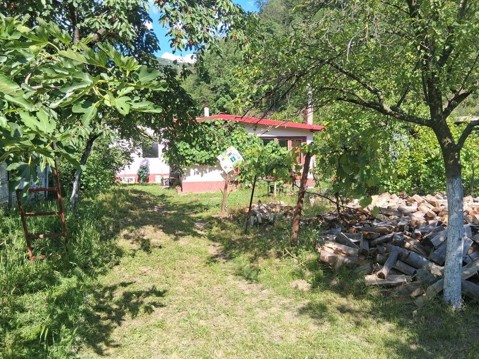 De vanzare casa de locuit sau pentru cazare in Baile Herculane