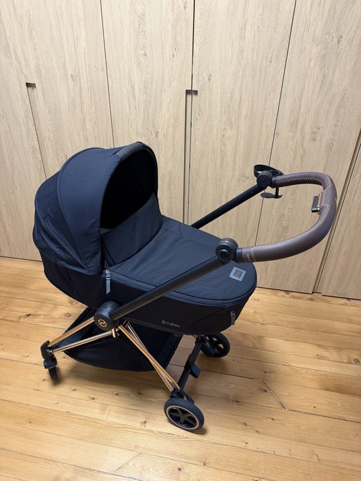 количка Cybex Mios 3 Lux