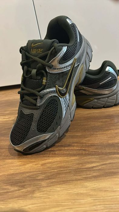 Нови маратонки Nike