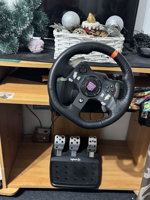 Vand volan Logithec ,,Xbox , PC “