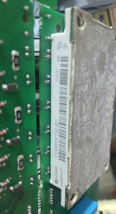 fs100r12kt4g_b11, 1200 V, 100 A sixpack IGBT module