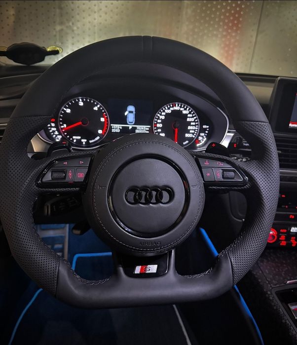 Volan Audi Teșit S-Line Audi A1 A3 A4 A5 A6 A7 A8 R8 Q3 Q5 Q7 TT Piele Nappa + Perforată, Padele și Airbag