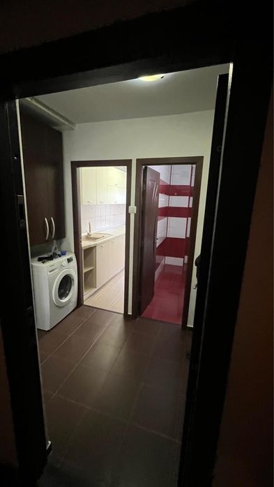 Proprietar inchiriez garsoniera  zona Mall