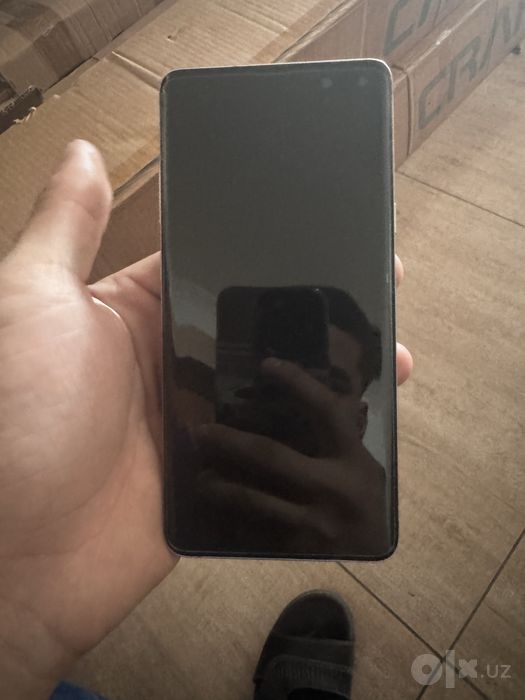 Samsung S10+5g xotira 8/256