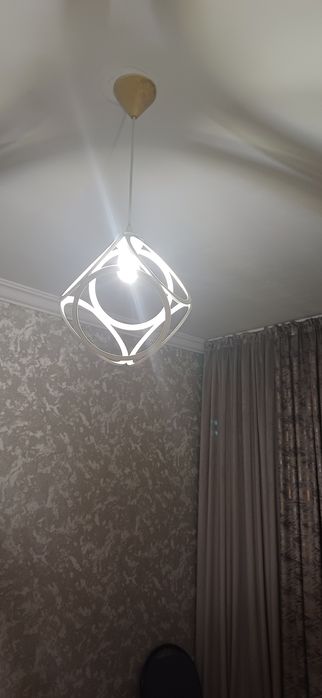 Продается люстра Lambadar