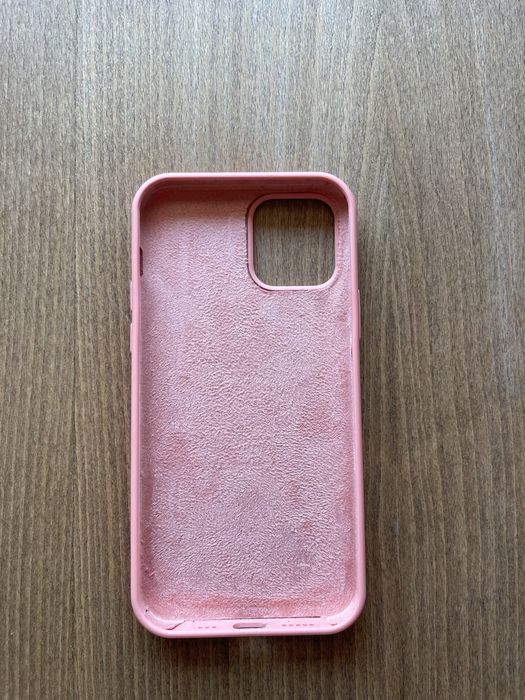 Калъфи за IPhone 12 pro