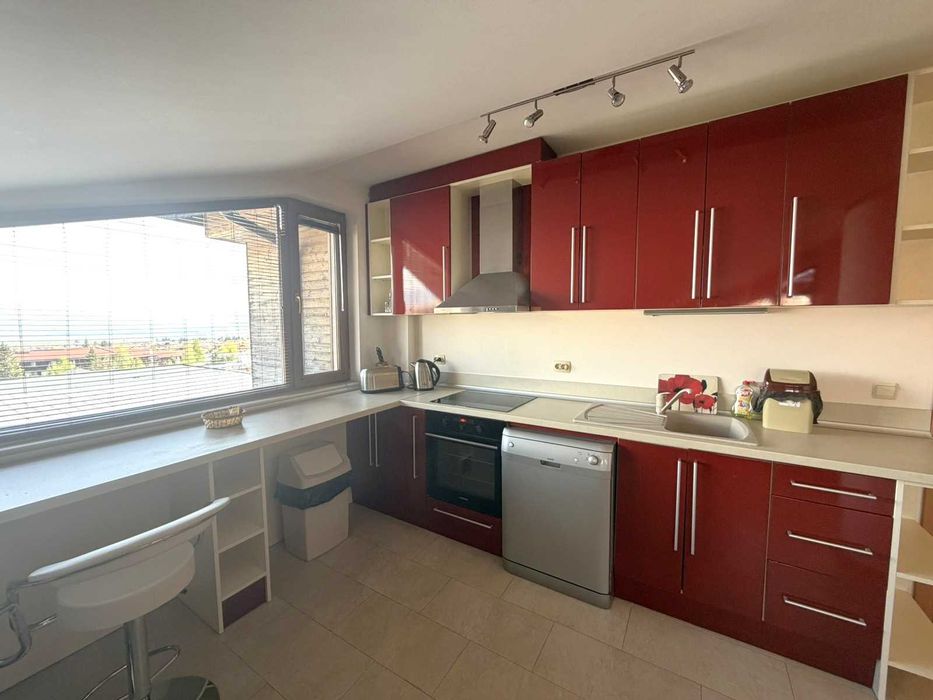 Дава се под наем Тристаен апартамент в Банско - 70 кв.м за 448.8 € - Снимка #4