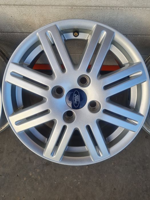 Оригинални джанти за ФОРД FORD R15 4x108 ET52.5 6J