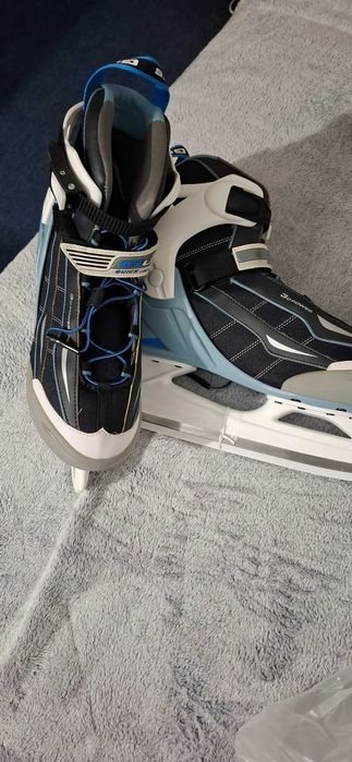 De Vanzare Patine nr 42,perechea 150 de leilei