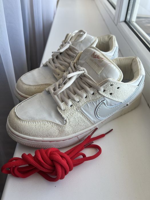 Кроссовки NIKE женские