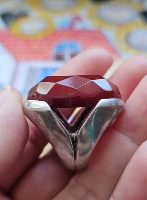 Масивен сребърен пръстен с Карнеол