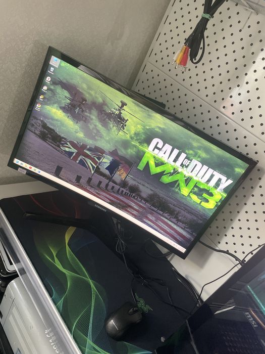 Монитор Samsung 24", HDMI, VGA