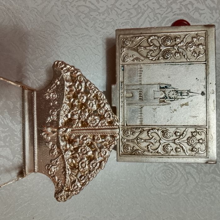 Советский шкатулка
