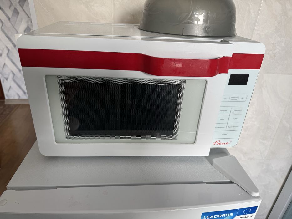 Продам микроволновую печь