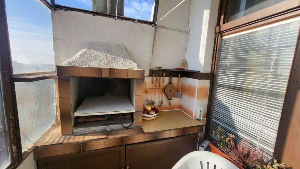 Тристаен апартамент в жк. Тракия, блок 23