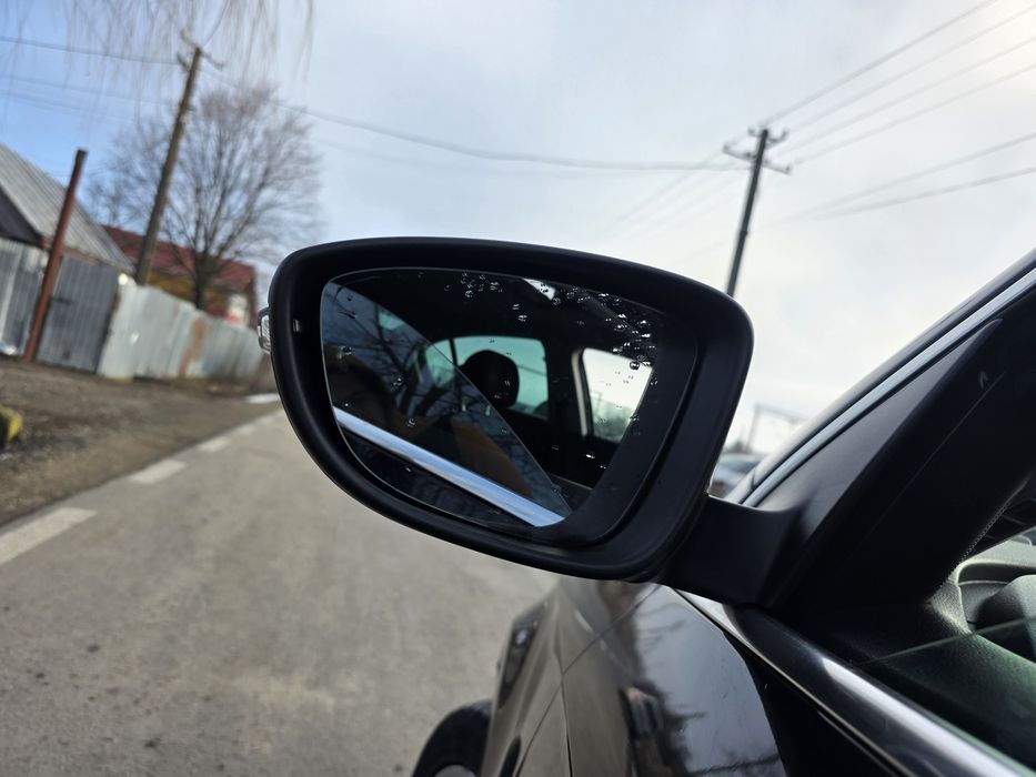Oglinda Passat B7 LC9X stanga/dreapta