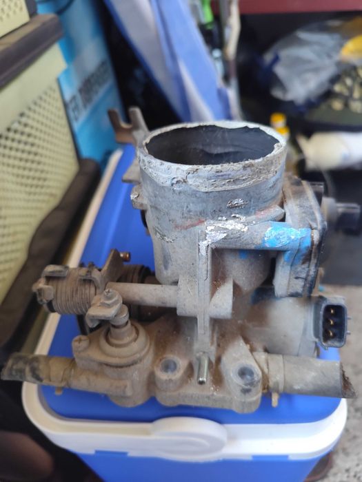 Дросел  за Нисан Примера  купе Р 10