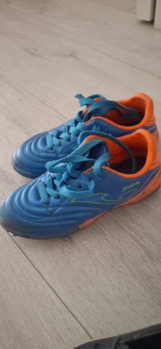 Продам обувь мальчиков.