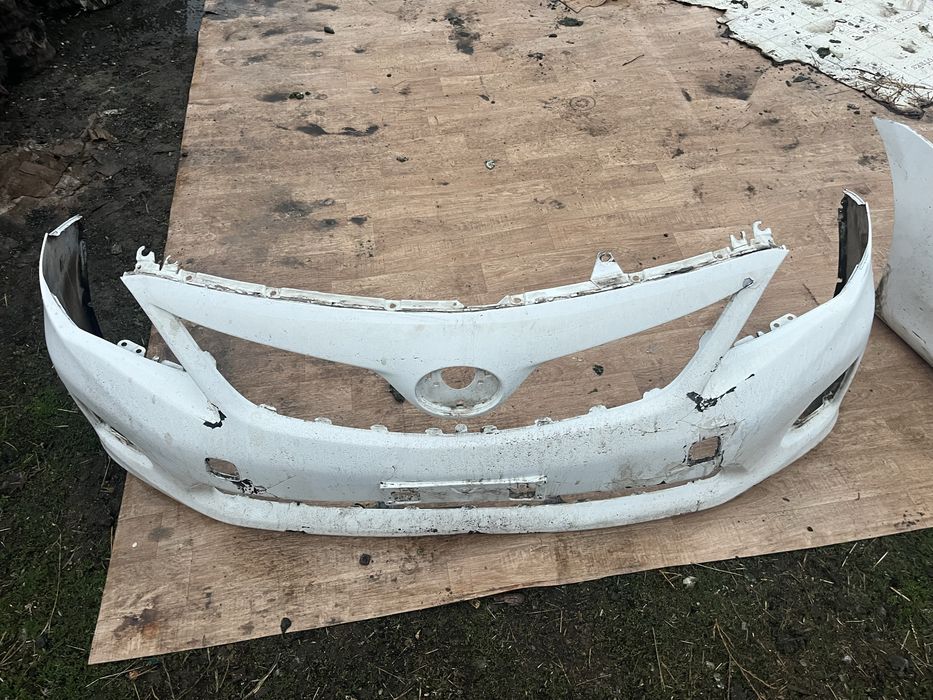 Бампера от toyota corolla e150 рестайлинг