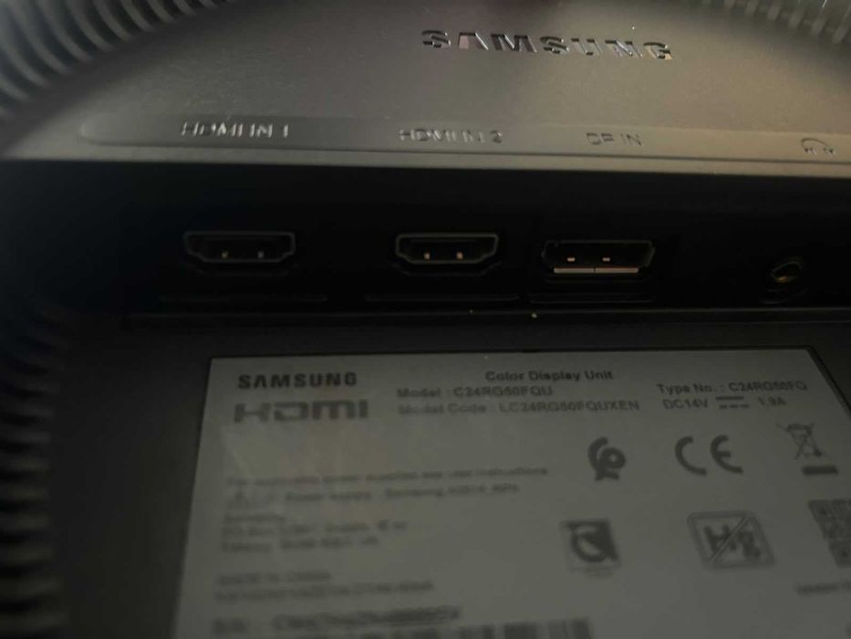 Monitor Gaming SAMSUNG - 144hz