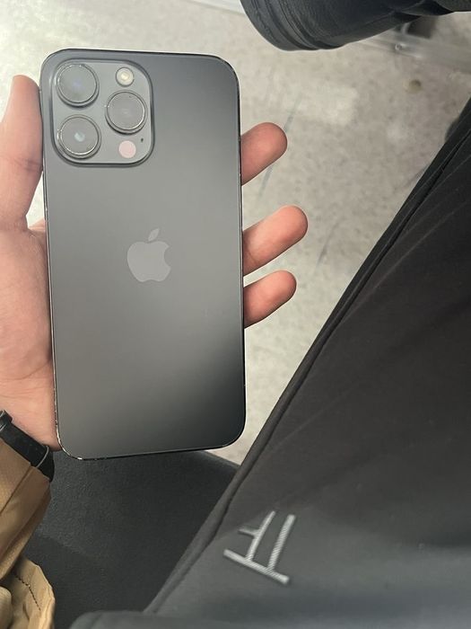 Iphone 14 pro max ideal