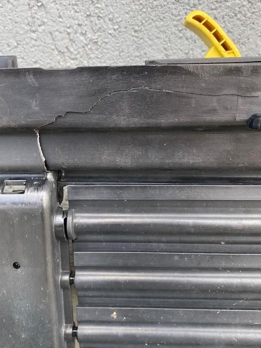 Trager cu clapeti Volvo S60 V60 2018+ 31474516