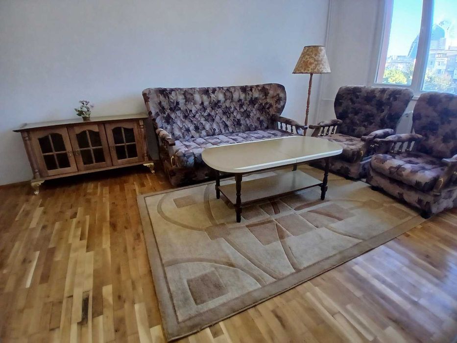 Дава се под наем Двустаен апартамент в София, Дианабад - 70 кв.м за 750 € - Снимка #1