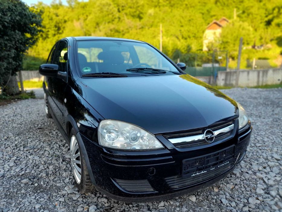 Opel Corsa 1.2 16v - 80кс./2006г/- на части