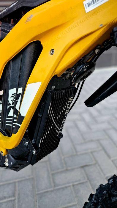 Sur-Ron Light Bee X Road Legal