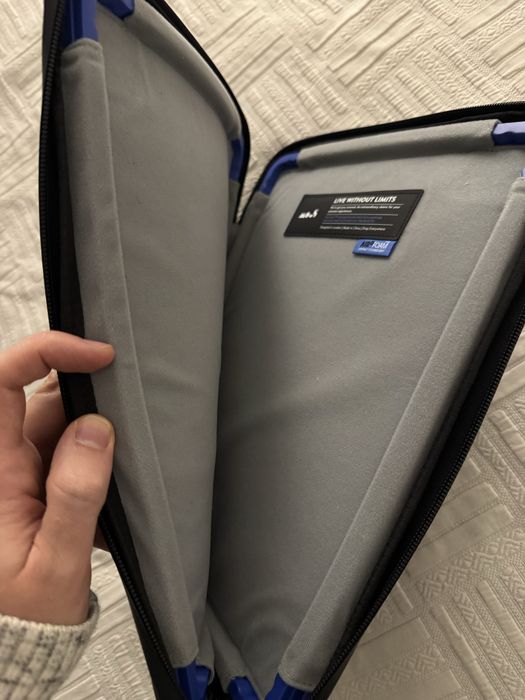 Калъф за Macbook pro с дръжка