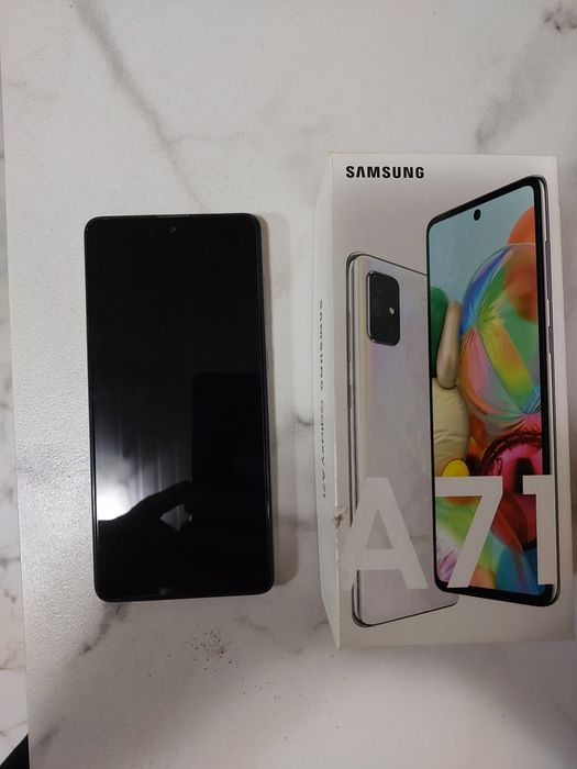 Смартфон Samsung A71,продаются, 128 гб.